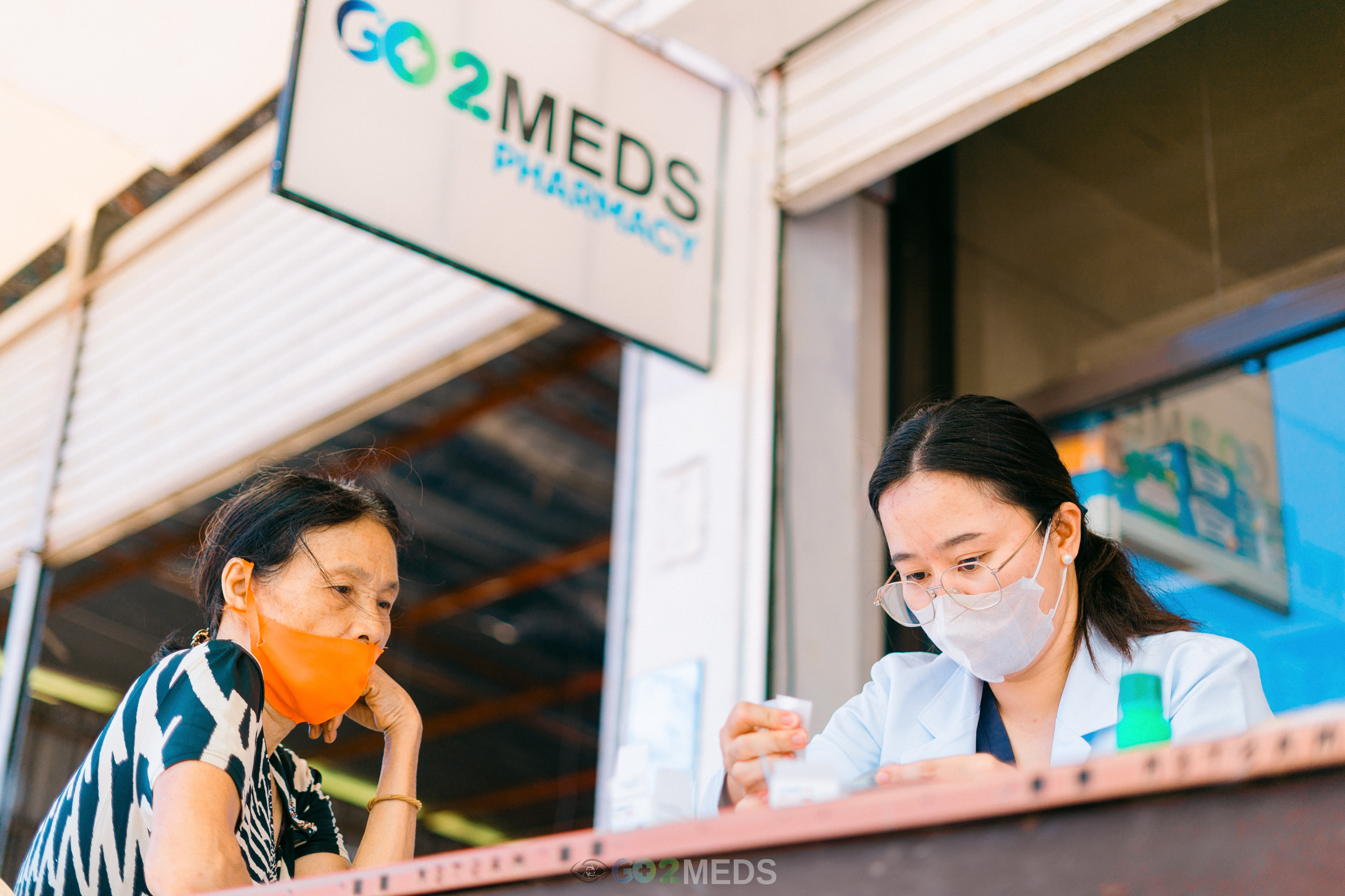 Group photo of medical mission team and beneficiaries